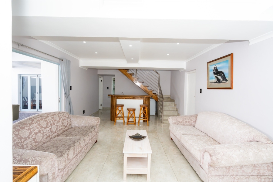 3 Bedroom Property for Sale in Paradise Beach Western Cape